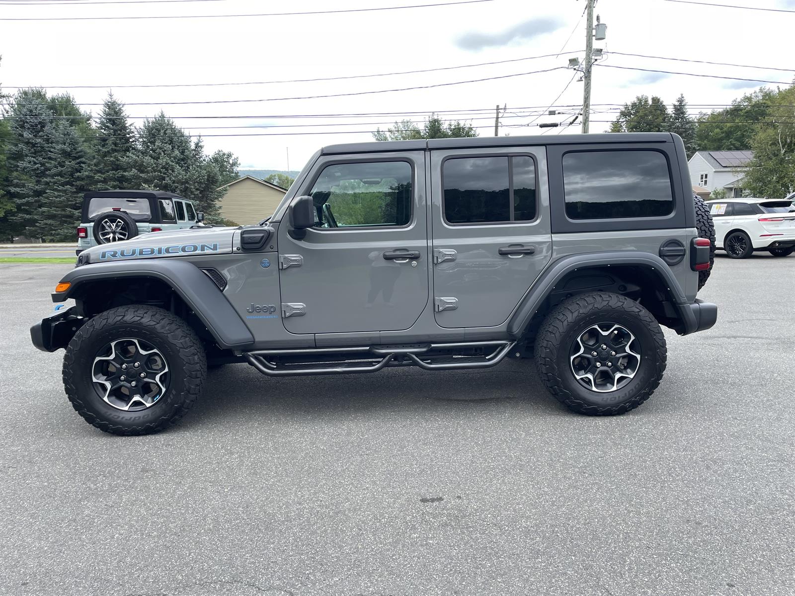 jeep wrangler 4xe 2023 1C4JJXR62PW588332 image jeep wrangler 4xe 2023 1C4JJXR62PW588332 image